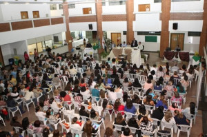 Em Uberlândia, 520 professores e 18 orientadores se formaram e estão  aptos para atuar em salas do primeiro ao terceiro ano. Foto: Beto Oliveira/SECOM/PMU