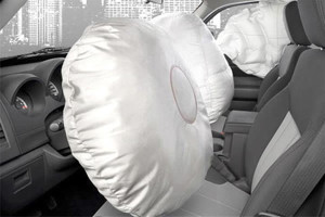 Equipamentos como airbag e freio ABS passam a ser obrigatórios a partir de 2014 . Foto: Divulgação