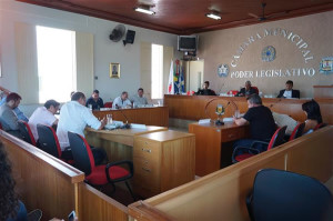 Em audiência, vereadores aprovam acréscimo de subvenção da prefeitura para a a Associação dos Estudantes Universitários de Araguari. Foto: Gazeta do Triângulo
