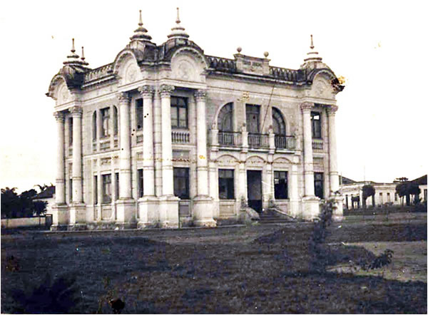 Palácio dos Leões, sede da Câmara de Uberabinha, inaugurado em 1917. Foto: Divulgação