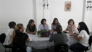 A VLI demonstrou o interesse em estudar a viabilidade de projetos sociais em Araguari durante reunião. Foto: Divulgação