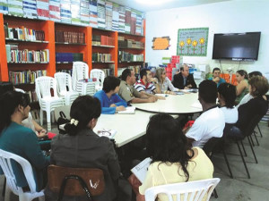 Diretoras se unem para tratar das dificuldades geradas pelos alunos infratores no ambiente escolar