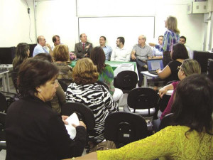 Em novo encontro, diretoras avançaram mais um passo rumo ao lançamento da campanha para valorização da rede de ensino. Foto: Gazeta do Triângulo