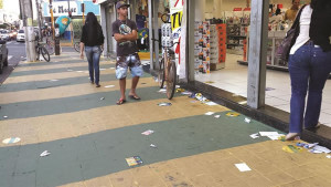 Cenário flagrado pela reportagem em horário de expediente do comércio local. Foto: Vanda Monteiro Amaral