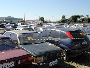 Expectativa é de quase 900 veículos colocados à disposição entre carros, motos e sucatas baixadas. Foto