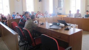 Vereadores promovem audiência a fim de iniciar as medidas de mudança no cenário dos direitos dos deficientes de Araguari. Foto: Gazeta do Triângulo