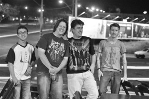 Flocos em Blocos e Mundana estão entre as bandas que se apresentam hoje. Foto: Divulgação