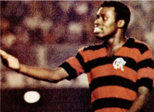 Fio Maravilha e as lembranças do futebol no dia internacional da música. Foto: Divulgação