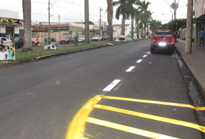 Pinturas estratigráficas também fazem parte das obras na avenida Bahia. Foto: Gazeta do Triângulo