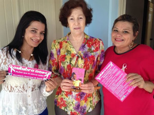 Durante a sessão foram distribuídos materiais informativosFoto: Gazeta do Triângulo