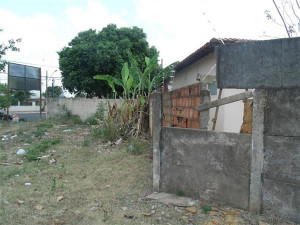 Usuários de drogas e criminosos causam transtorno em unidade básica de saúde do Maria Eugênia. Foto: Gazeta do Triângulo