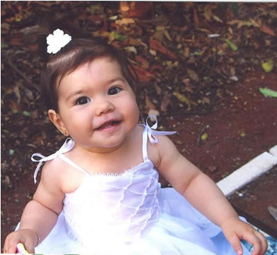 Isabela Barbosa completou 1 aninho no dia 7, recebendo o carinho da mamãe Elaine Alves Barbosa e dos avós José Luiz Barbosa e Marlene Maria Alves Barbosa