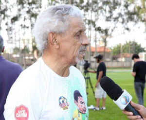 Ferreira concede entrevista a um canal de TV. Foto: Reprodução/Facebook Luiz Muilla