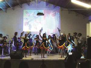 Baseado na obra “Músicas Daqui Ritmos do Mundo”, espetáculo consolida projeto desenvolvido por professores e alunos do Conservatório há mais de um ano. Foto: Divulgação