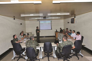 Na ocasião, o comandante Ivan Correa apresentou as dificuldades enfrentadas pelo Batalhão. Foto: Divulgação
