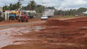 Dificuldades na rodovia tiram o sono dos trabalhadores. Foto: Gazeta do Triângulo