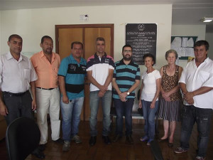 Representantes dos bairros afetados se reuniram no Ministério Público