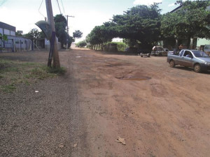 As principais vias encontram-se totalmente intransitáveis. Foto: Gazeta do Triângulo