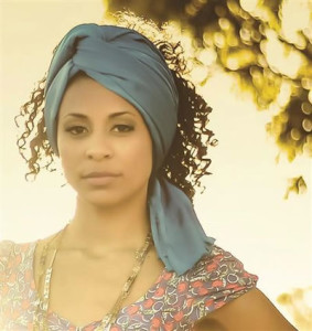 Lídia Soares é atriz há sete anos e participou de várias peças no município. Foto: Divulgação