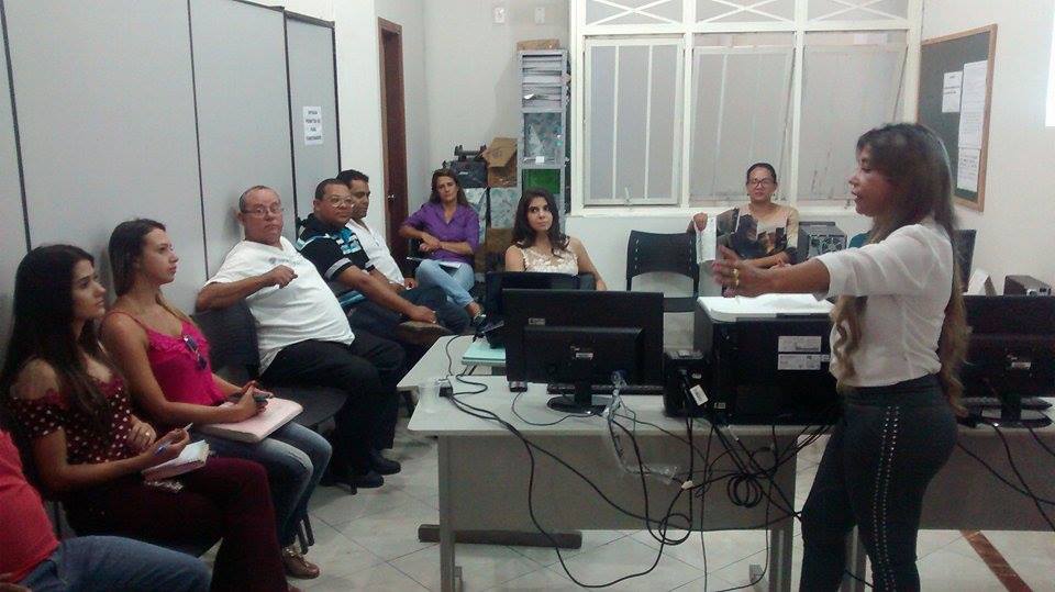 Proprietários e representantes técnicos têm a oportunidade de esclarecer dúvidas sobre a documentação