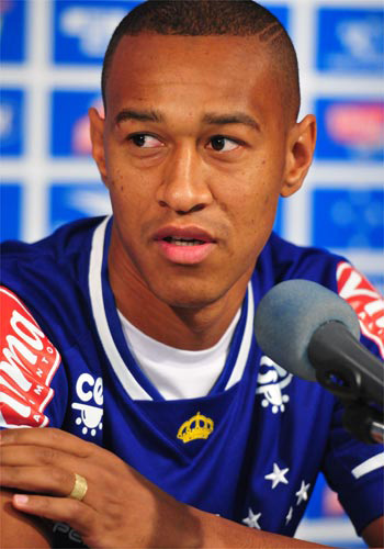 Fabrício é o 13º reforço do time celeste