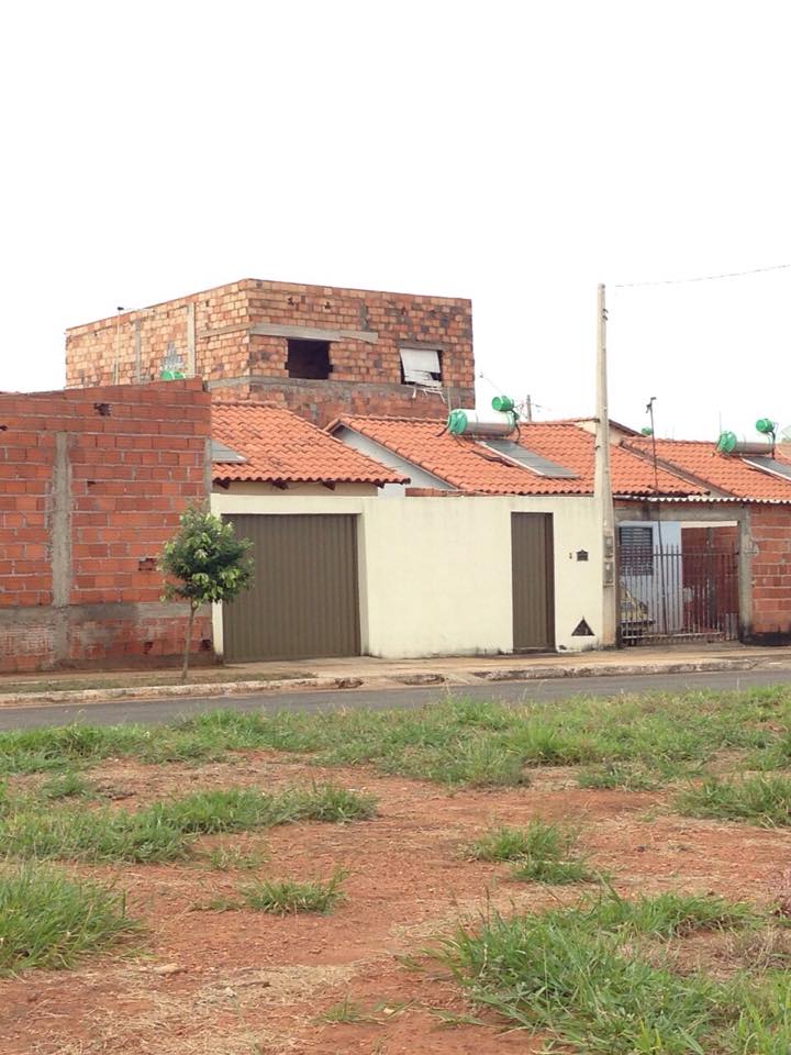 Construções mal feitas e sem autorização podem vir a desabar e causar danos