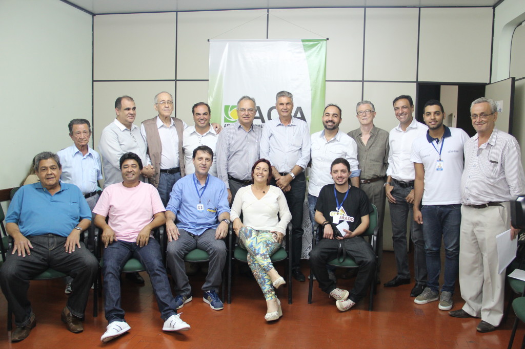 Encontro com a imprensa une personagens históricos da ACIA e nova diretoria