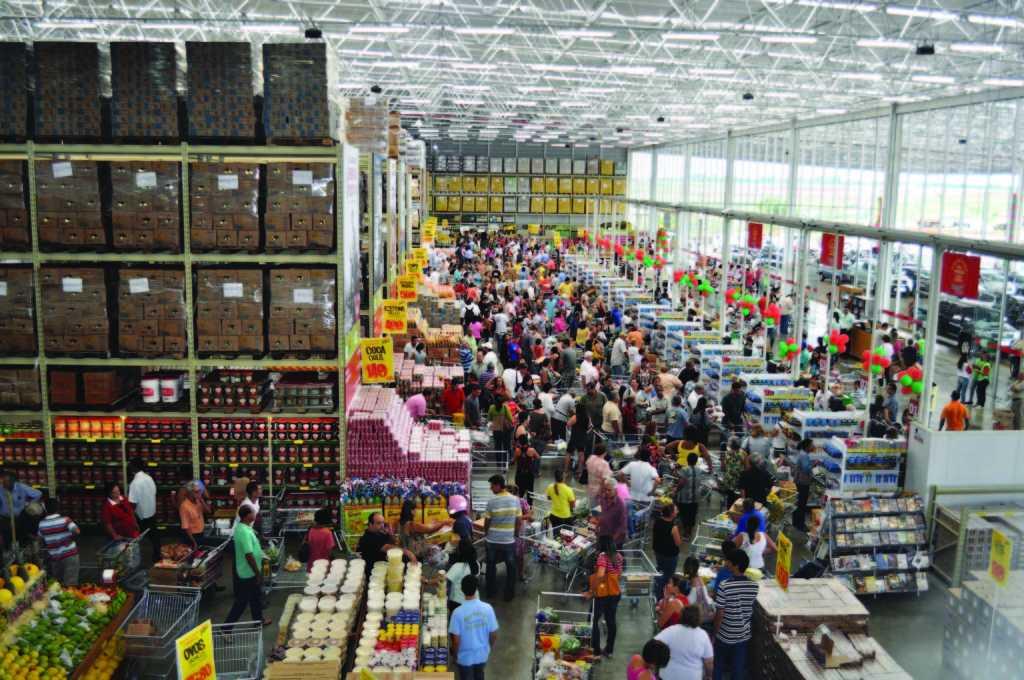 Mart Minas inaugura nova loja em Araguari