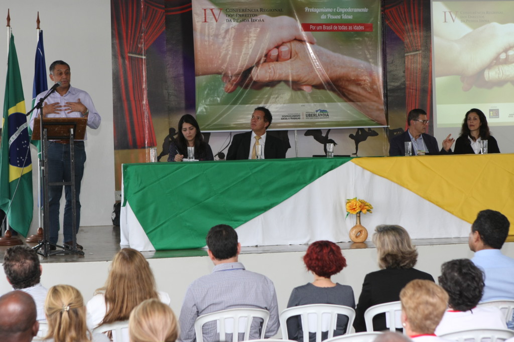 A expectativa do Conselho Municipal do Idoso é desenvolver uma reflexão com a sociedade e o poder público