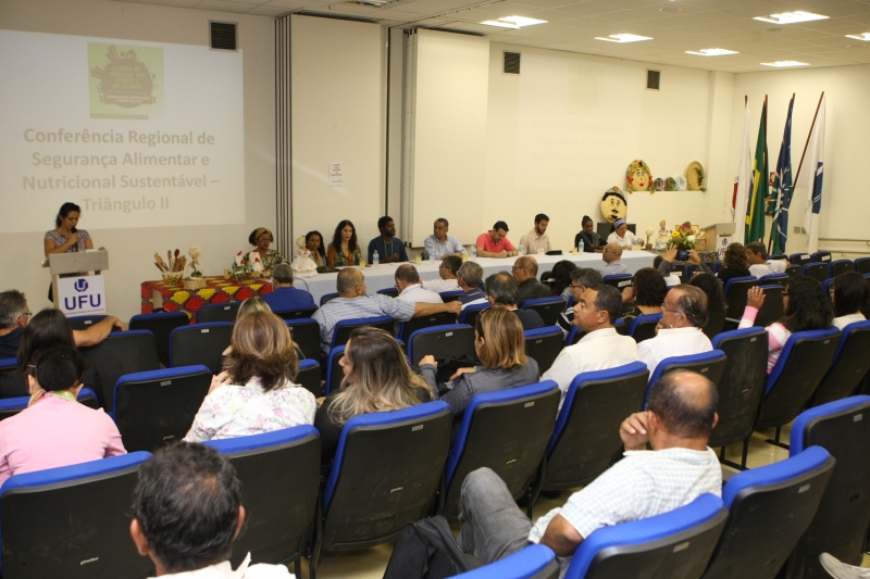 Prefeito falou das ações no campo, como o saneamento básico na zona rural e a projetos voltados aos pequenos produtores familiares