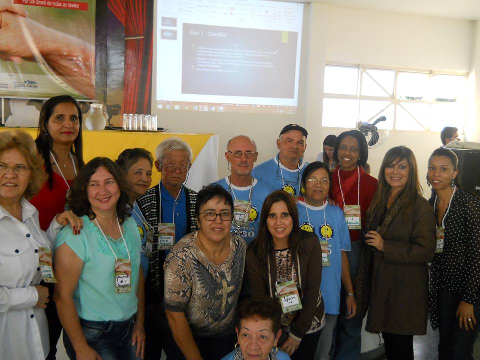 Grupo de Araguari participante da Conferência Regional dos Direitos da Pessoa Idosa em Uberlândia