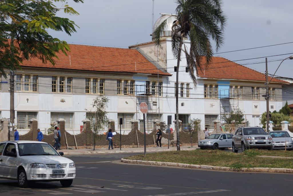 O IMEPAC passa por uma grande obra de ampliação para melhorar a infraestrutura da faculdade
