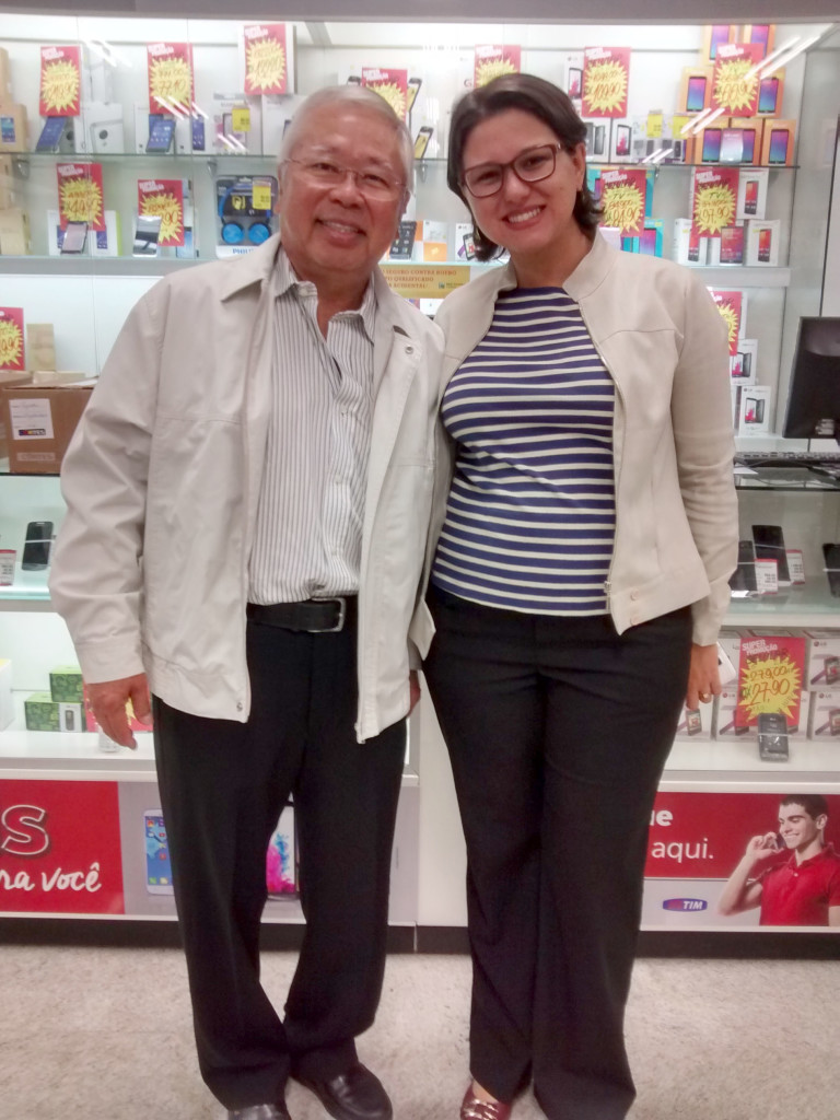 O diretor de expansão e logística do Fujioka, Katsume Fujioka, e a gerente de marketing do Fujioka, Racquel Borges. (Credito: GA Comunicação)