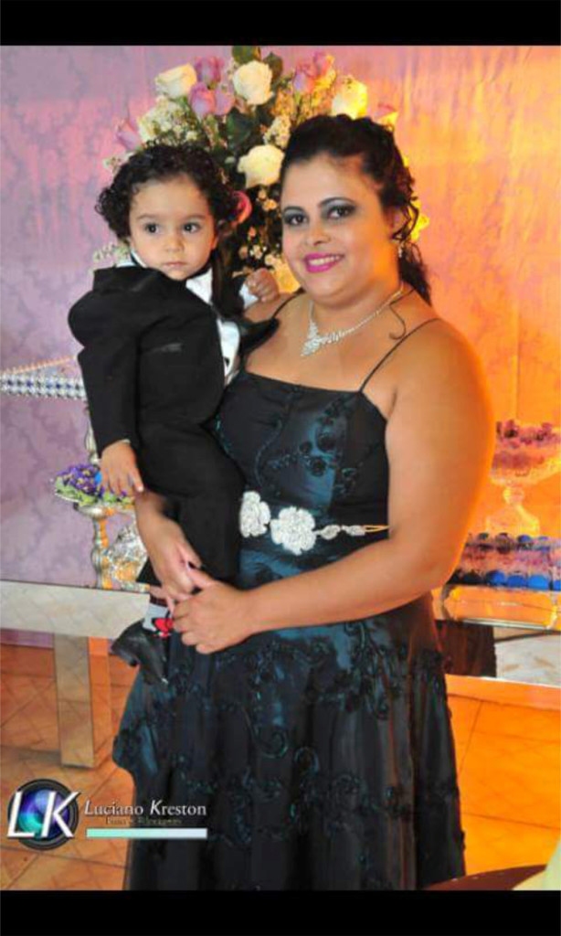 Jhon Henry faz 2 aninhos no dia 8  filho de Keila Roberta Pereira e Francisco Francenildo Florencio 