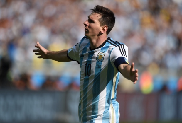  Messi vai atrás de seu primeiro título com a seleção adulta da Argentina