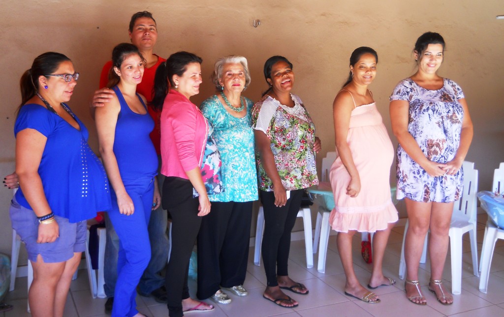 O curso dá continuidade ao projeto “Nasce uma Estrela”, através do curso preparatório para gestantes