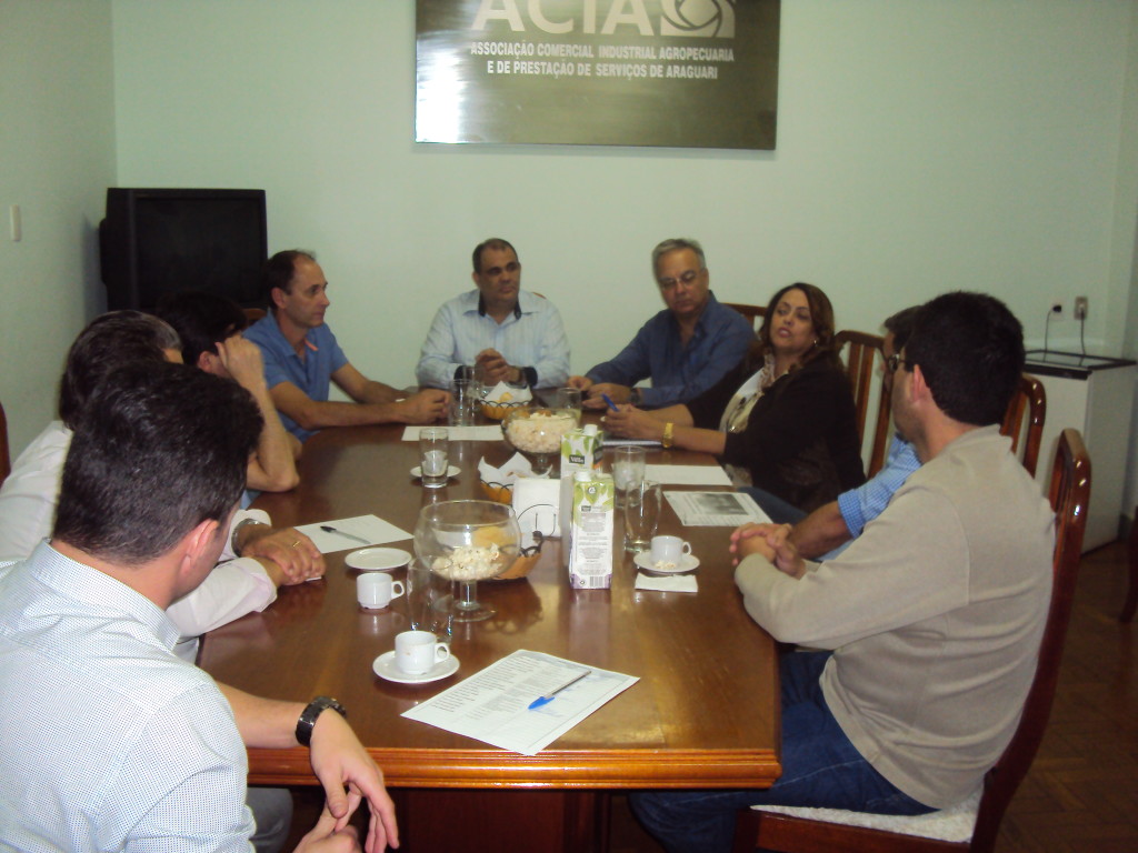 Regional de Vigilância Sanitária é tema de  reunião na Associação Comercial de Araguari