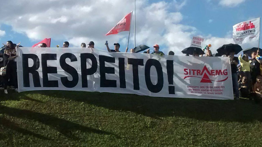 Em Brasília, movimento reuniu mais de seis mil servidores