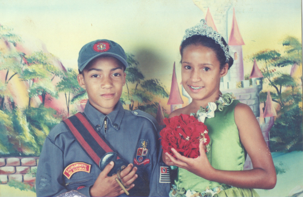 Bruno Marques Cunha aniversariante do dia 8 ao lado da irmã Jessica Marques Cunha. Filhos de Joaquim Borges Cunha e Elenizia Marques Cunha
