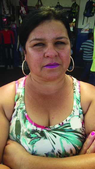 “Acho certo reduzir. Eles não trabalham para ganhar esse salário.” Célia da Silva 