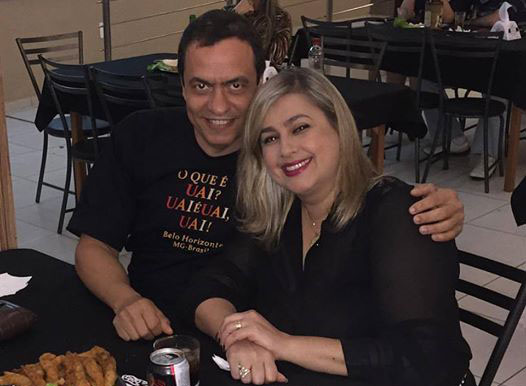 Nesta quarta-feira, dia 16, Carlos Silva comemora mais um ano de vida. Acompanhado pela linda esposa Anna Paula Curi #Parabéns