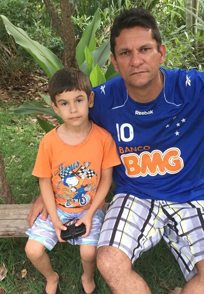 Lucas Vaz acompanha o pai Carlos Alberto Borges que comemorou aniversário neste domingo #Parabéns