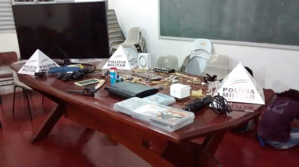 Produtos de crimes recuperados pela PM