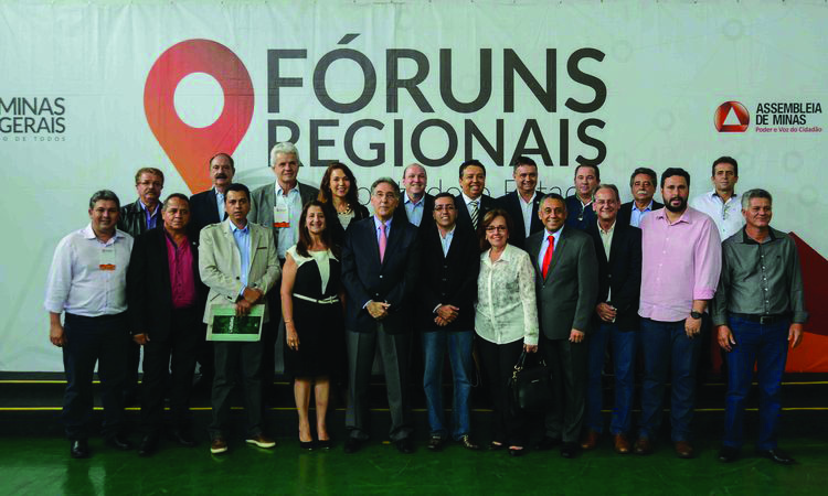 O prefeito Raul Belém participou do Fórum Regional de Governo, em Uberlândia e se reencontrou com o governador Fernando Pimentel 