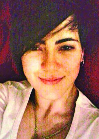 Fernanda Akegawa Monteiro, 22 anos, estudante - Gastaria uns 20% em presentes, pois não dou coisas caras, mas sim presentes úteis. Uns 30% em alimentação, pois sou vegana, minha comida é cara e no Natal e Ano Novo quero comer bem. Os outros 50% eu guardaria para quando precisasse.