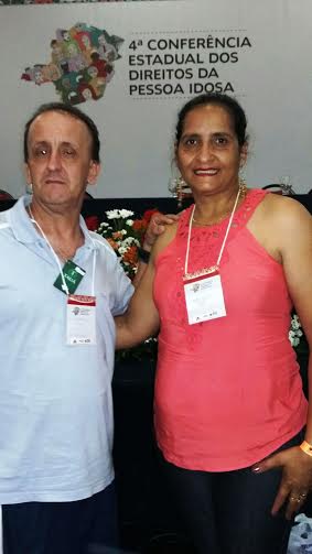 Paulo Roberto de Melo, presidente do Conselho Municipal do Idoso e a conselheira Marina Dias