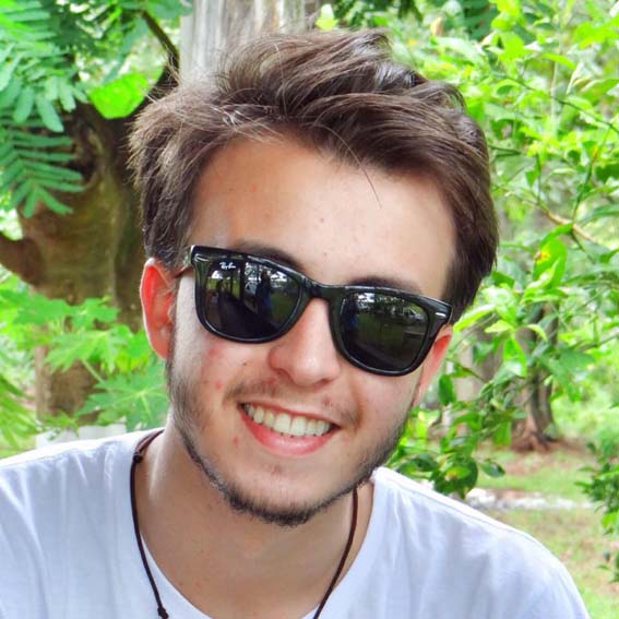 Douglas Alessi (25/10)