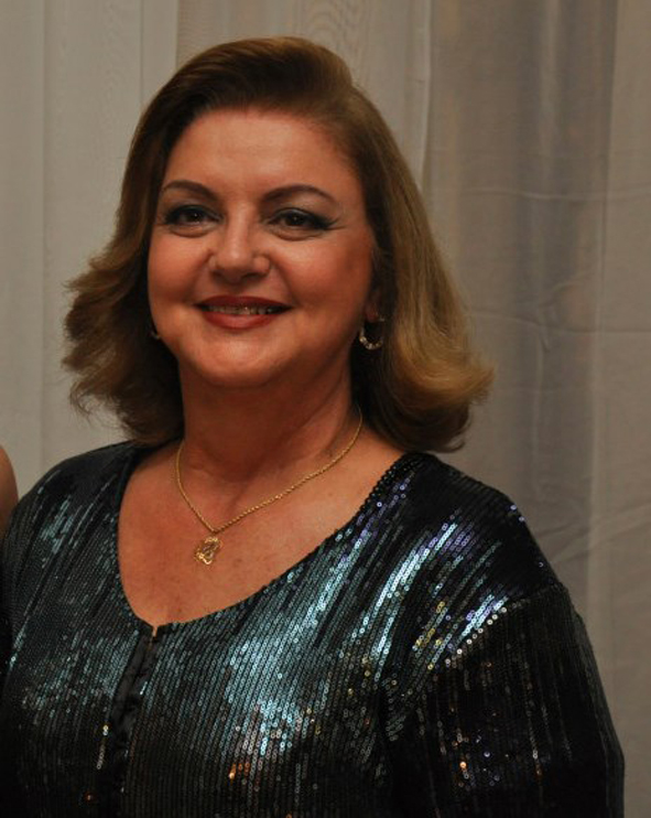 Evanete Peres Domingues (11/10)