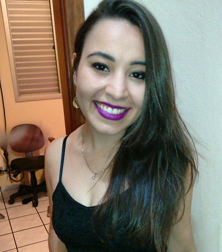 Neste domingo, dia 18, a sorridente Fabi Monteiro comemorou aniversário #Parabéns