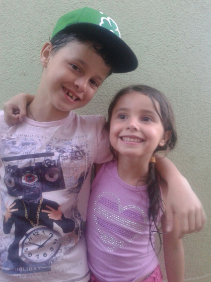 Fábio Dias Figueiredo completou 9 anos no último dia 25. Na foto, ao lado da irmãzinha Isadora Dias Figueiredo que faz 5 anos no dia 13. Filhos de Claudiney Rodrigues Figueiredo e Daniela Cristina Dias
